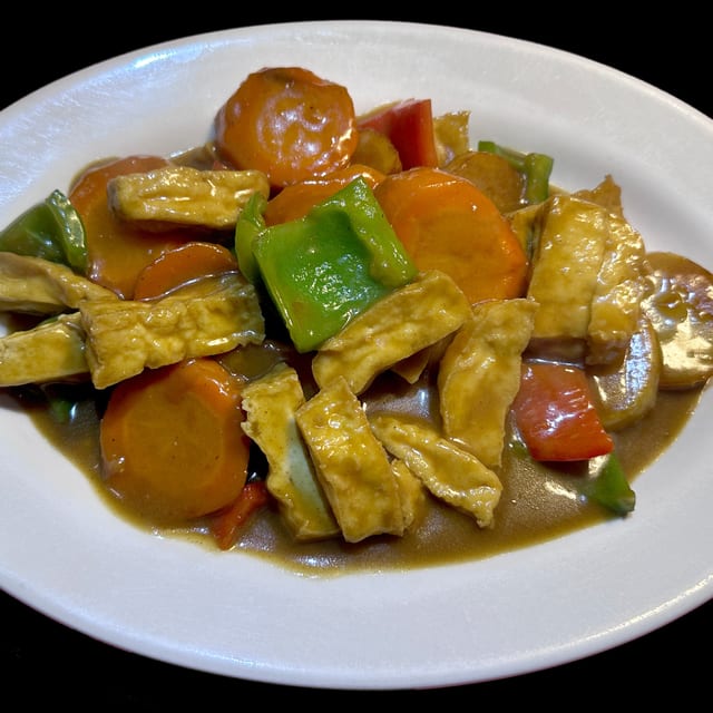 Curry Tofu.