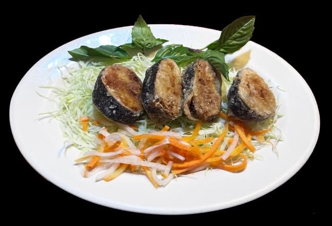 Vegan Fried Fish/Cá Chiên & Nước Mắm Gừng.